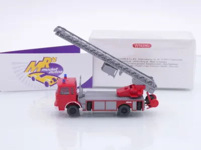 Preview: Wiking 0618 05 # MAN Metz DLK 23-12 Drehleiter Baujahr 1967 " Feuerwehr Karlsruhe " 1:87