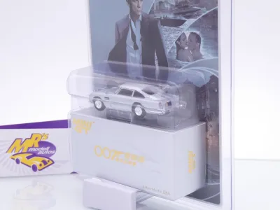 Preview: TSM MINI GT MGT00909-007TC # Aston Martin DB5 " James Bond - Casino - China Version " 1:64