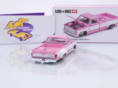 Preview: TSM MINI GT KHMG243 # Chevrolet Silverado Dually pink " Kaido House - Pink V2 " 1:64