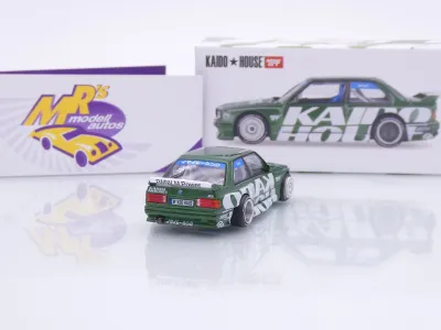 Preview: TSM MINI GT KHMG242 # BMW M3 E30 dunkelgrünmetallic " Kaido House - KAIDO WORKS V2 " 1:64