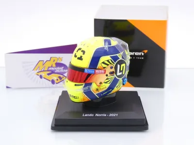 Spark 5HF054 # Helm Formel 1 Team McLaren F1 " Lando Norris #4 2021 " 1:5