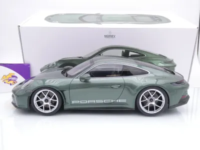 Preview: Norev 127552 # Porsche 911 (992) S/T Baujahr 2023 " Malachitgrünmetallic " 1:12