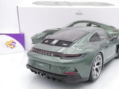 Norev 127552 # Porsche 911 (992) S/T Baujahr 2023 " Malachitgrünmetallic " 1:12