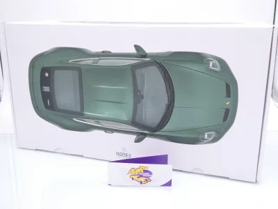 Norev 127552 # Porsche 911 (992) S/T Baujahr 2023 " Malachitgrünmetallic " 1:12