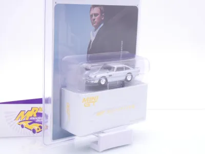Preview: TSM MINI GT MGT00909-007J # Aston Martin DB5 " James Bond - Casino Japan Version " 1:64