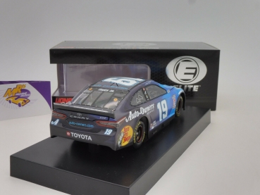 Preview: Lionel Racing C192022AOMT # Toyota NASCAR 2020 " Martin Truex Jr - Auto Owners Insurance " 1:24 ELITE
