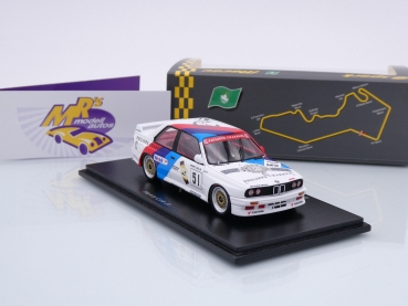 Preview: Spark SA270 # BMW E30 M3 Nr.51 Winner Macau Guia 1988 " Henry Lee Jr. " 1:43