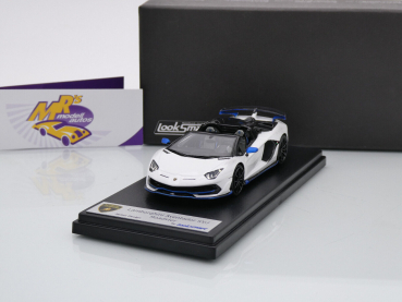 Look Smart LS501XA # Lamborghini Aventador SVJ Baujahr 2022 " Bianco Asopo " 1:43