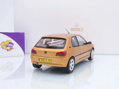 Preview: Norev 184940 # Peugeot 306 S16 Baujahr 1997 " goldmetallic / Blaze Yellow " 1:18