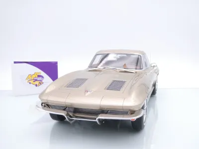 Preview: GT Spirit GT1004 # Chevrolet Corvette C2 Stingray Baujahr 1953 " beigemetallic " 1:12