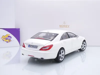 Preview: Norev 183943 # Mercedes-Benz CLS C218 Coupe Baujahr 2011 " weißmetallic " 1:18