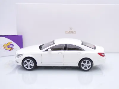 Preview: Norev 183943 # Mercedes-Benz CLS C218 Coupe Baujahr 2011 " weißmetallic " 1:18