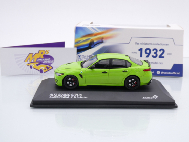 Preview: Solido S4313106 # Alfa Romeo Giulia Quadrifoglio Baujahr 2016 " giftgrün " 1:43