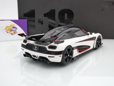 Preview: GT Spirit GT877 # Koenigsegg Agera RS Baujahr 2016 " Arcticweiß-schwarz " 1:18