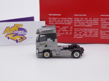 Preview: Herpa 314817 # Renault T Zugmaschine " Berliet-Edition " in graumetallic 1:87