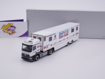 Herpa 949514 # Mercede Benz Actros Space Koffer-SZ DRK Bremen / Impfmobil 1:87