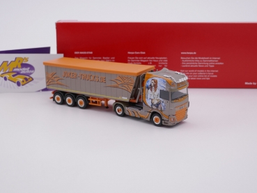 Preview: Herpa 313827 # DAF XF SSC Stöffellinersattelzug " Joker Trucks / Wiese "  1:87