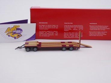 Preview: Herpa 076142-008 # Goldhofer TU4 Tiefladeanhänger 4-achs " weinrot " 1:87
