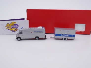 Preview: Herpa 941372 # Mercedes Benz Vario m. Anhänger Polizei Hannover Interschutz 1:87