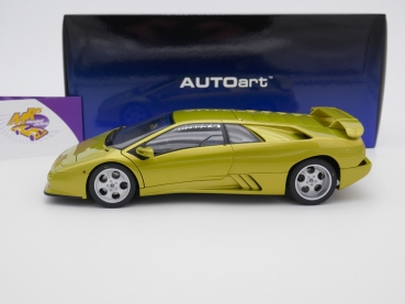Preview: AUTOart 79157 # Lamborghini Diablo SE30 Baujahr 1993 " gelbmetallic " 1:18