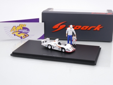 Spark S7840 # Porsche 936/81 Kinderfahrzeug Nr.11 " Little Big Mans + 2 Figuren " 1:43