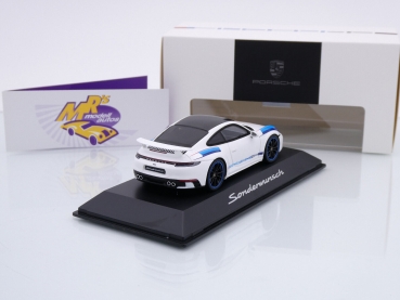 Preview: Spark WAP0200420PAEK # Porsche 911 (992) Carrera S Baujahr 2022 " weiß-blau " 1:43