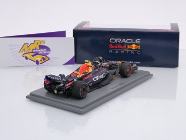 Preview: Spark S8560 # Red Bull RB18 F1 Nr.11 Sieger Singapore GP 2022 " Sergio Perez " 1:43