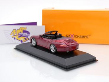 Preview: Maxichamps 940063031 # Porsche 911 (997) Carrera S Cabrio Baujahr 2005 " rotmetallic " 1:43