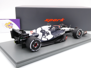 Preview: Spark 18S886 # Scuderia Alpha Tauri AT04 Bahrain F1 GP 2023 " Nyck de Vries " 1:18