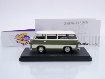 Preview: Autocult 08021 # Skoda 979-II Kleinbus Baujahr 1957 " cremeweiß-oilve " 1:43