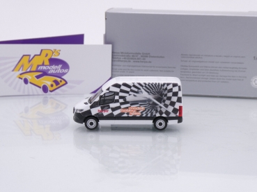 Preview: Herpa 953603 # Mercedes-Benz Sprinter Kasten '18 " Messe Leipzig 2023 - Modell Hobby Spiel " 1:87