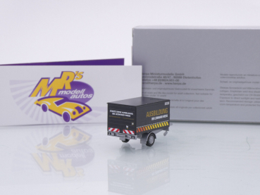 Preview: Herpa 952392 # PKW-Kastenanhänger 1-achs " Ausbildung bei Leonhard Weiss " 1:87