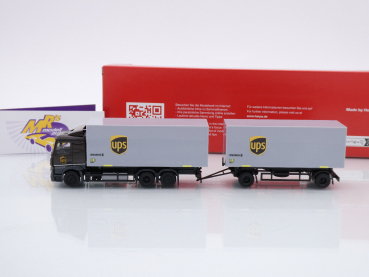 Preview: Herpa 317832 # Mercedes-Benz Actros CS 3/2-achs Wechselkoffer-Hängerzug " UPS " 1:87