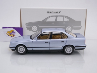 Preview: Minichamps 100024007 # BMW 535i (E34) Baujahr 1988 " hellblaumetallic " 1:18