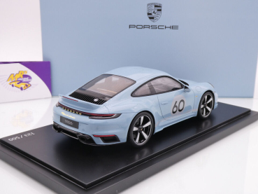 Preview: Spark WAP02100100SSPC # Porsche 911 (992) Sport Classic Nr.60 Baujahr 2022 " Meissenblau " 1:18