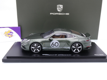Preview: Spark WAP02100110SSPC # Porsche 911 992 Sport Classic 2022 " oakgrünmetallic " 1:18