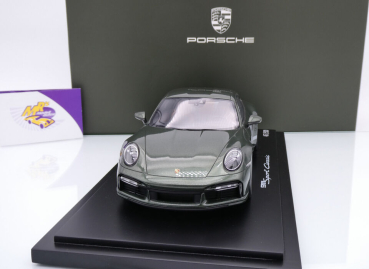 Preview: Spark WAP02100110SSPC # Porsche 911 992 Sport Classic 2022 " oakgrünmetallic " 1:18