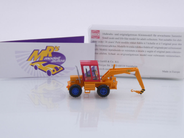 Preview: Busch 54401 # TIH 445 Schlepper mit Kranhaken Baujahr 1975 " orange-rot " 1:87