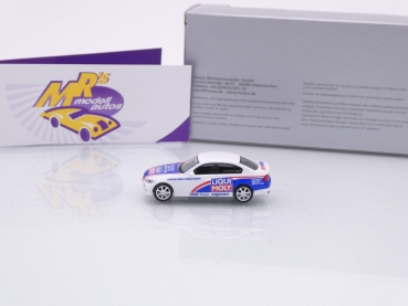 Preview: Herpa 950091 # BMW 3er E90 Limousine weiß-blau-rot " Liqui Moly - BMW Team Engstler " 1:87