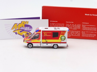 Preview: Herpa 095921 # Mercedes-Benz Sprinter '18 Fahrtec RTW " FW Bocholt " 1:87