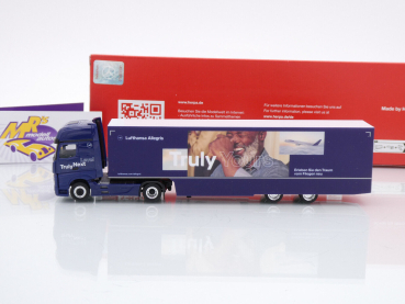Preview: Herpa 317054 # Mercedes-Benz Actros Gigaspace Koffer-Sattelzug " Lufthansa / Truly Yours " 1:87
