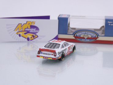 Preview: Lionel Racing W292365GDWKHD # Chevrolet Monte Carlo NASCAR 2001 " Kevin Harvick - GM Goodwrench Atlanta Spring Race Winner "1:64