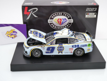 Preview: Lionel Racing CX92323KBBCL # Chevrolet Camaro ZL1 NASCAR 2023 " Chase Elliott - Kelley Blue Book " 1:24
