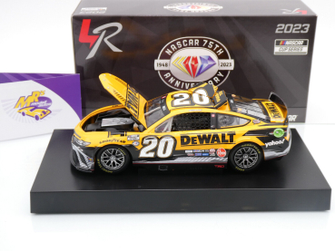 Preview: Lionel Racing C202323DWLCD # Toyota Camry NASCAR 2023 " Christopher Bell - DeWalt " Foil Number " " 1:24