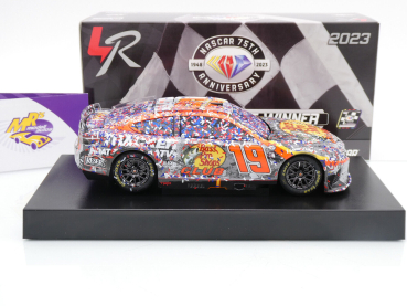 Preview: Lionel Racing W192323BPSMTN # Toyota Camry NASCAR 2023 " Martin Truex Jr. - Bass Pro Shops Dover Race Winner " 1:24