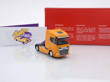 Preview: Herpa 315760-002 # DAF XG 2-achs Zugmaschine " papayaorange " 1:87