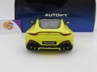 AUTOart 70279 # Aston Martin Vantage Coupe Baujahr 2019 " Lime Essence " 1:18