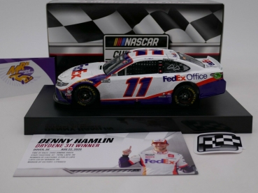 Preview: Lionel Racing W112023FIDHN # Toyota NASCAR 2020 " Denny Hamlin - Fedex Dover Win " 1:24