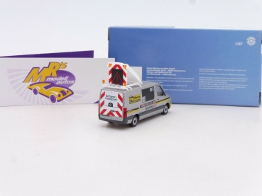 Preview: Herpa 944809 # Mercedes Benz Sprinter 18 Halbbus BF3 " Spedition BLOEDORN " 1:87