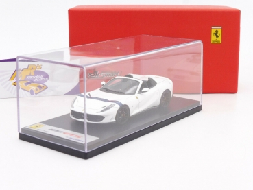 Preview: Look Smart LS516H # Ferrari 812 GTS Baujahr 2019 " bianco italia / blau " 1:43